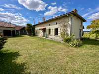 Maison à vendre à Chillac, Charente - 319.930 € - photo 2