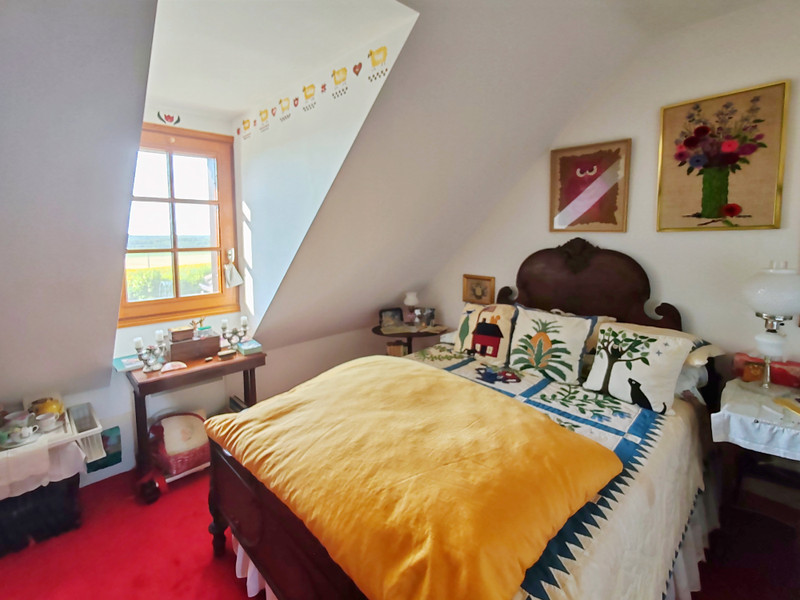 French property for sale in Savigny-sous-Faye, Vienne - €275,000 - photo 10