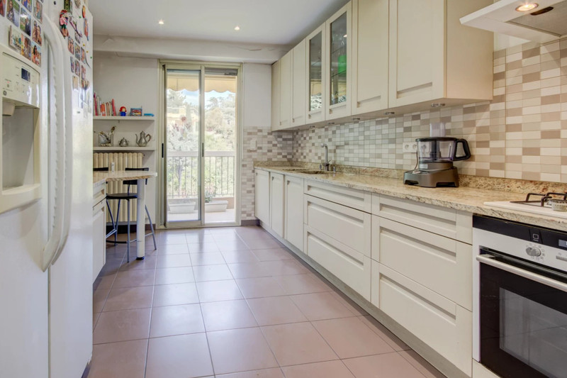 French property for sale in Nice, Alpes-Maritimes - €750,000 - photo 8