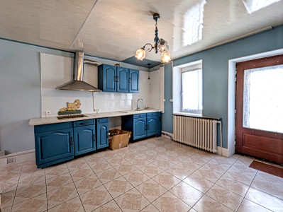 French property for sale in Mazamet, Tarn - €76,000 - photo 2
