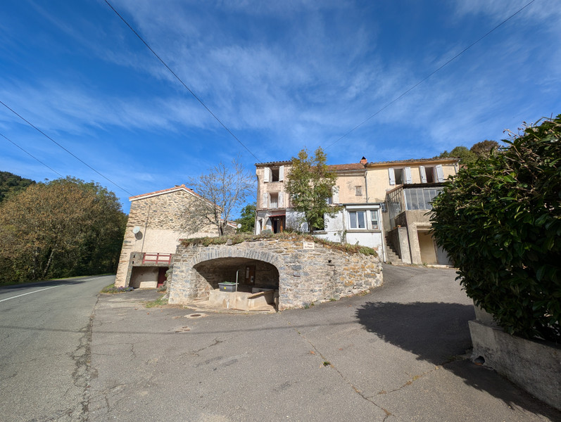 Maison à Verreries-de-Moussans, Hérault - photo 1