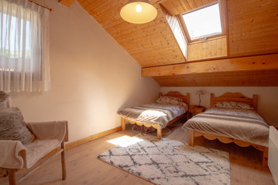 French property for sale in Saint-Martin-de-Belleville, Savoie - €1,395,000 - photo 9