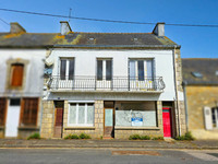 Propriété à vendre à Séglien, Morbihan - 41 600 € - photo n°1