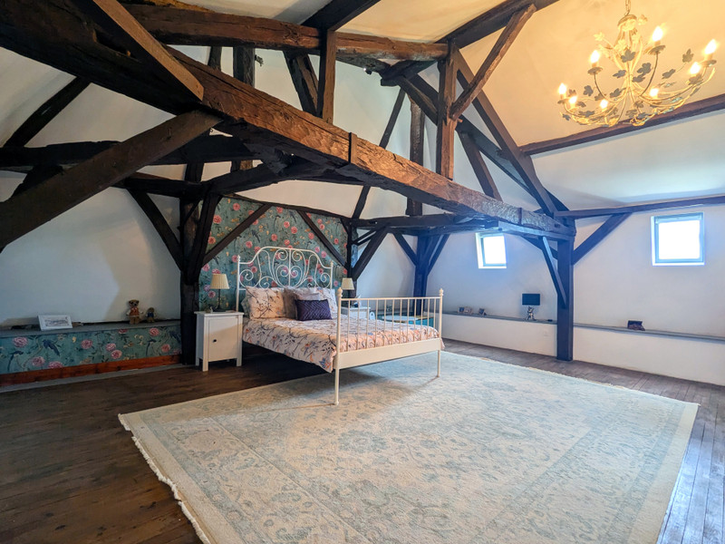 French property for sale in Thiviers, Dordogne - €679,000 - photo 10