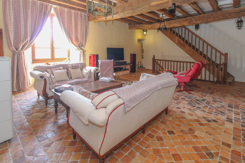 French property for sale in Saint-Loup-Lamairé, Deux-Sèvres - €349,500 - photo 7