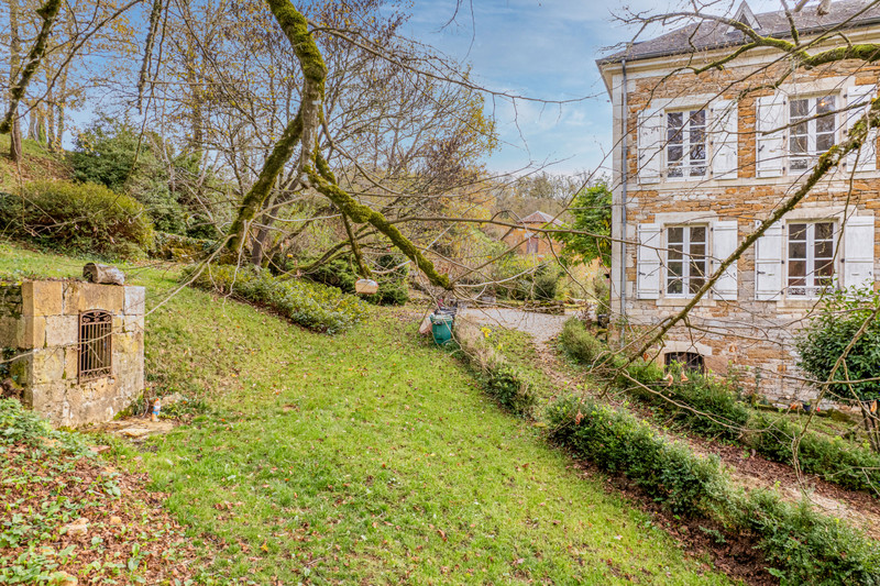 French property for sale in Martel, Lot - €649,000 - photo 11