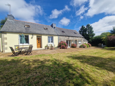 Maison à vendre à Gurunhuel, Côtes-d'Armor, Bretagne, avec Leggett Immobilier
