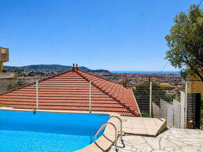 French property for sale in Nice, Alpes-Maritimes - €1,300,000 - photo 5