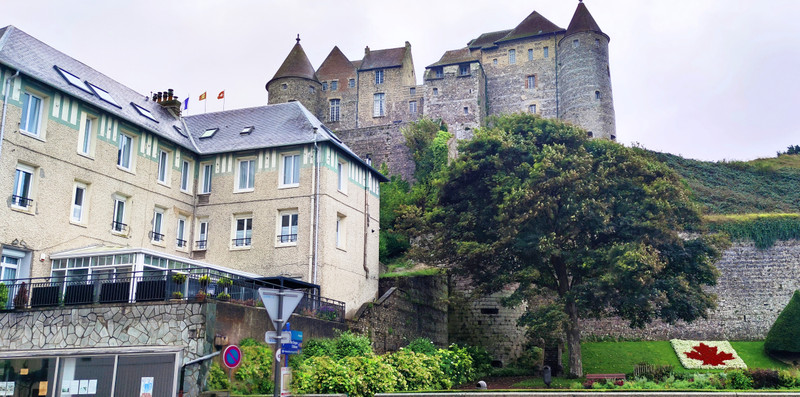French property for sale in Dieppe, Seine-Maritime - €394,000 - photo 1