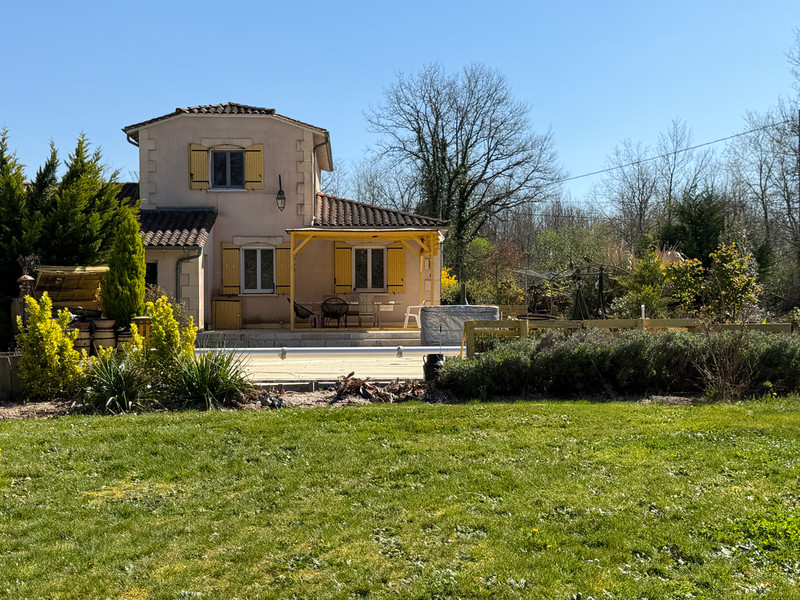 French property for sale in Saint-Romain-et-Saint-Clément, Dordogne - €349,800 - photo 5