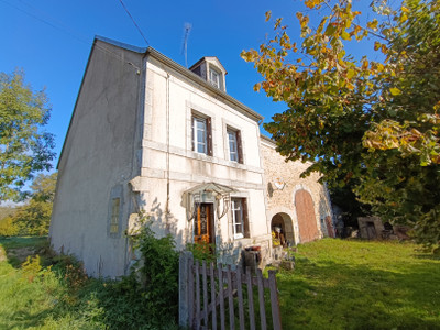 French property for sale in Évaux-les-Bains, Creuse - €66,600 - photo 1