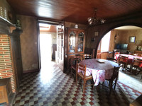 Maison à vendre à Rouffignac-Saint-Cernin-de-Reilhac, Dordogne - 130.800 € - photo 4