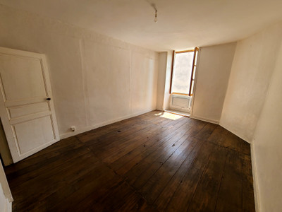 French property for sale in Champagne-Mouton, Charente - €71,600 - photo 4