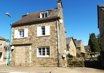 Maison à vendre à Joué-du-Bois, Orne, Basse-Normandie, avec Leggett Immobilier