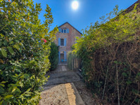 Propriété à vendre à Hautefort, Dordogne - 159 000 € - photo n°1