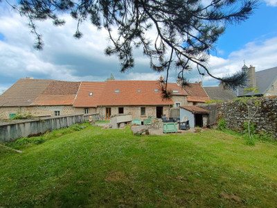 Maison à vendre à Aubusson, Creuse, Limousin, avec Leggett Immobilier