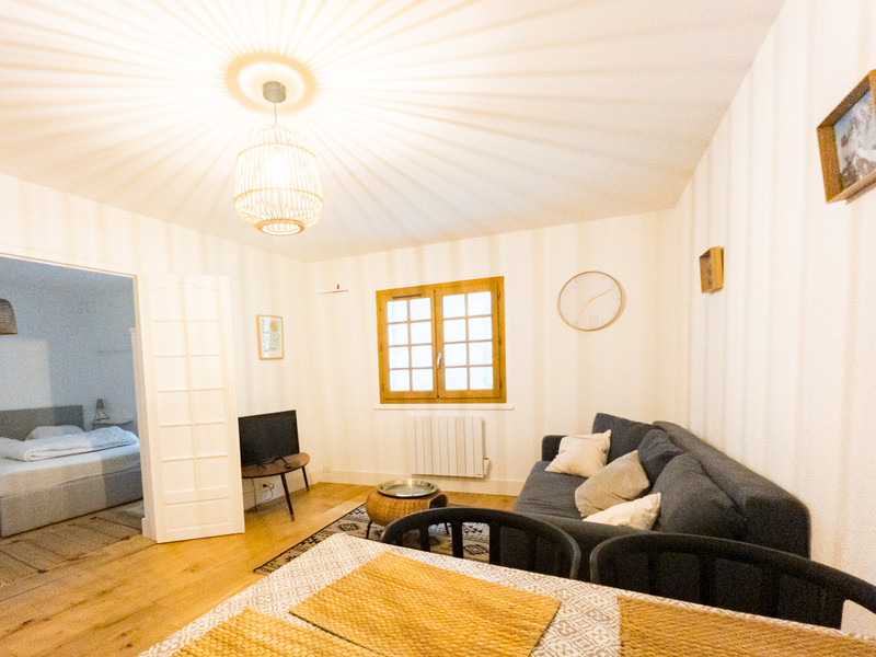 French property for sale in Duingt, Haute-Savoie - €215,000 - photo 2