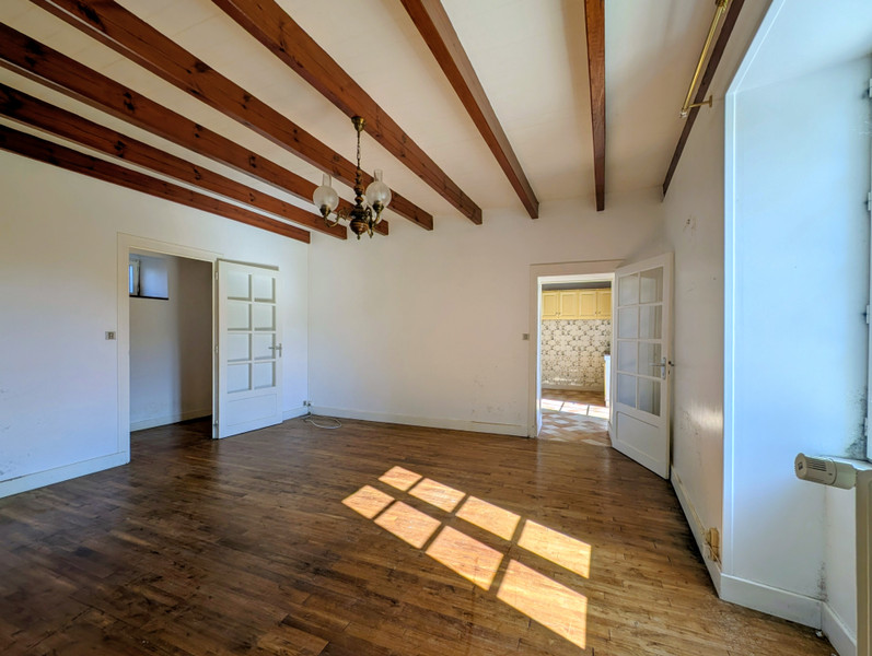 French property for sale in Theil-Rabier, Charente - €202,000 - photo 1