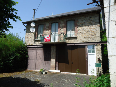 Maison à vendre à Naves, Corrèze, Limousin, avec Leggett Immobilier