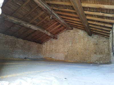 French property for sale in Mairé-Levescault, Deux-Sèvres - €36,600 - photo 6