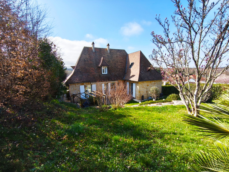 French property for sale in Mussidan, Dordogne - €381,600 - photo 9