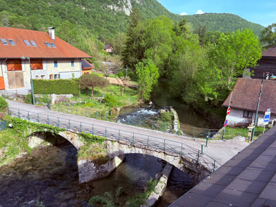 French property for sale in Doussard, Haute-Savoie - €330,000 - photo 1