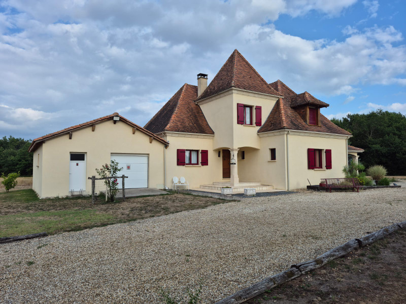 Maison à vendre à Mussidan, Dordogne - 398.000 € - photo 1