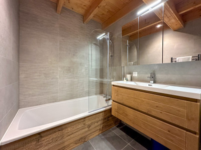 French property for sale in Samoëns, Haute-Savoie - €515,000 - photo 9