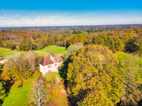 Chateau à vendre à Busserolles, Dordogne - 815.100 € - photo 1