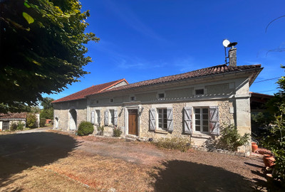 house for sale in Charente