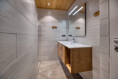 Ski property for sale in Les Gets - €430,000 - photo 8