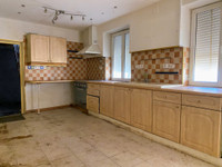 Maison à vendre à Ventouse, Charente - 41.600 € - photo 4
