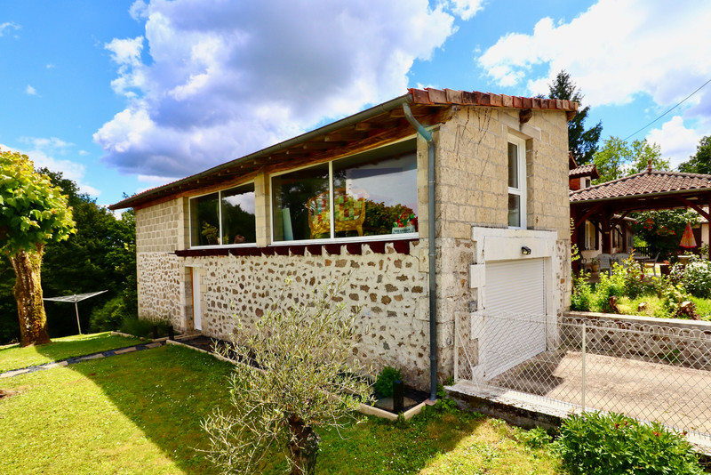 French property for sale in Piégut-Pluviers, Dordogne - €381,600 - photo 7