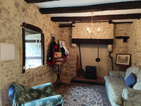 Maison à vendre à Beaulieu-sur-Sonnette, Charente - 130.800 € - photo 2