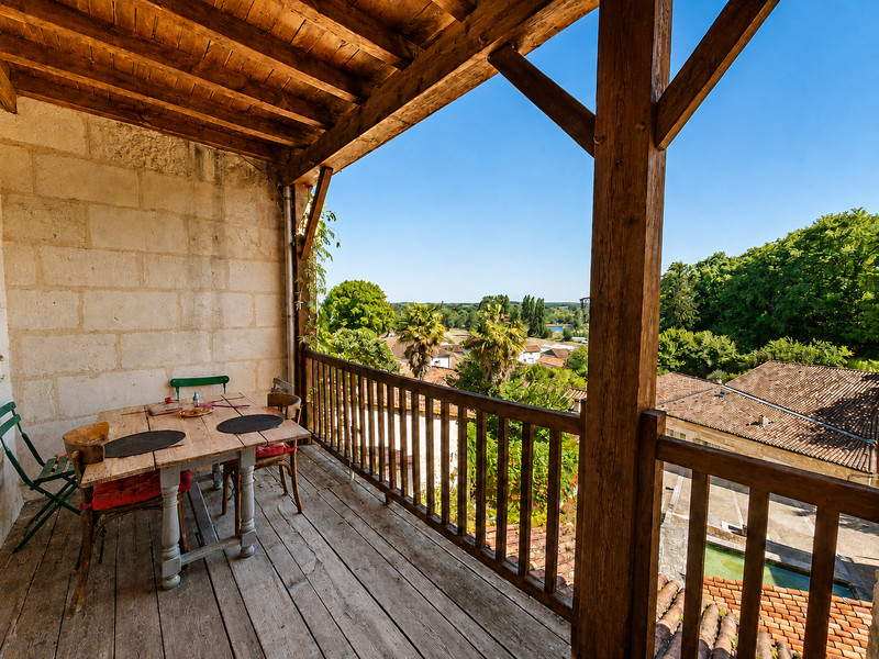 French property for sale in Aubeterre-sur-Dronne, Charente - €249,000 - photo 2