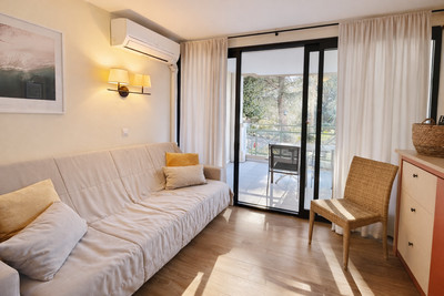 French property for sale in Cannes, Alpes-Maritimes - €213,000 - photo 1