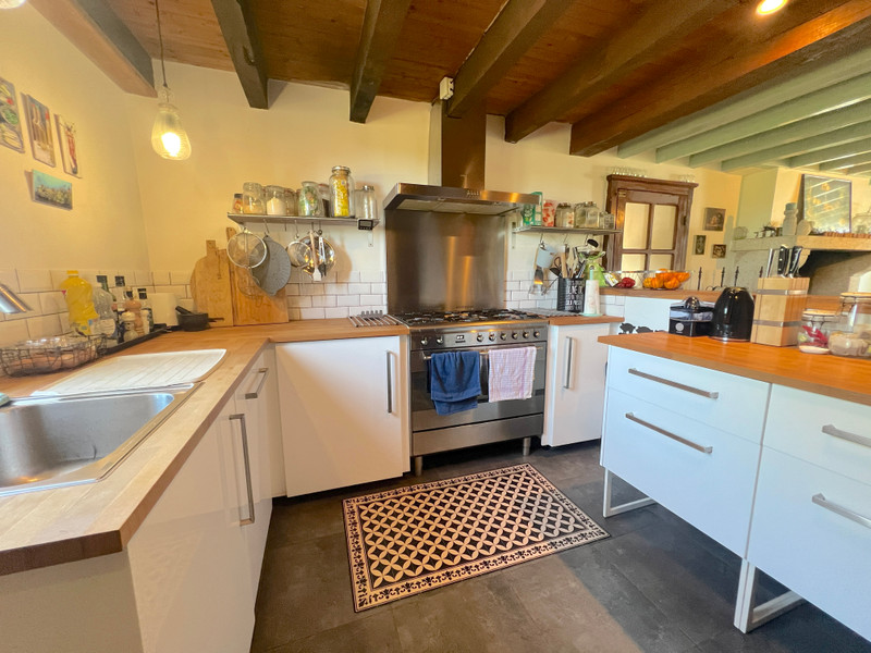 French property for sale in Bonnat, Creuse - €274,200 - photo 4