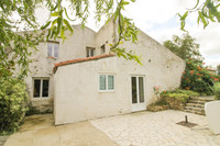 Maison à vendre à Saint-Martin-des-Fontaines, Vendée - 313 000 € - photo 10