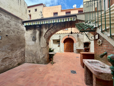 house for sale in Pyrénées-Orientales