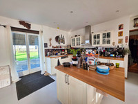 Propriété à vendre à Pressac, Vienne - 275 000 € - photo n°3