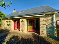 Propriété à vendre à Gourin, Morbihan - 330 000 € - photo n°1