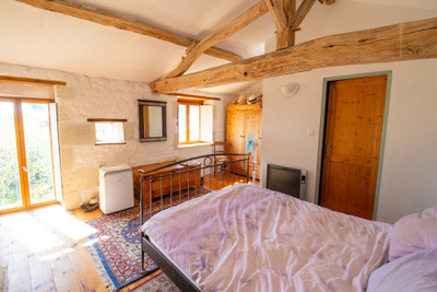 French property for sale in Saires, Vienne - €162,000 - photo 7