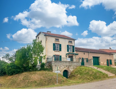 Maison à vendre à Selles, Haute-Saône, Franche-Comté, avec Leggett Immobilier
