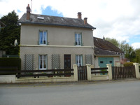Maison à vendre à Chéniers, Creuse - 130.800 € - photo 1