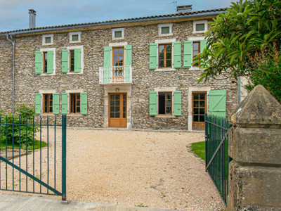 house for sale in Ariège