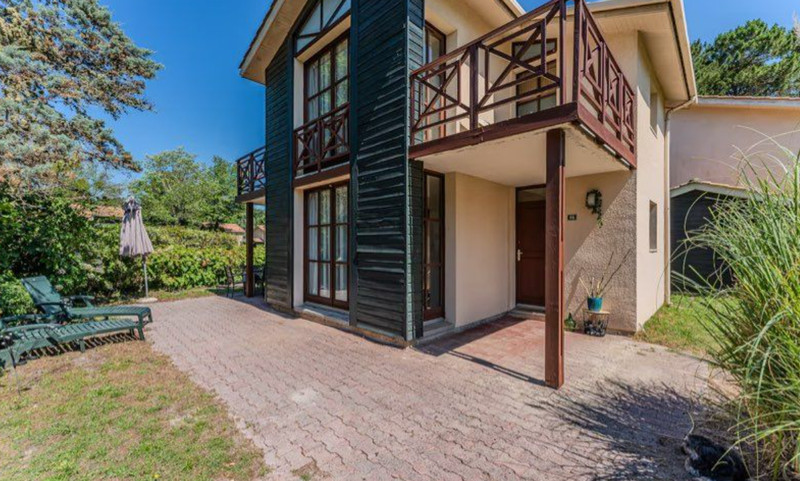 Maison à vendre à Salles, Gironde - 129.000 € - photo 1