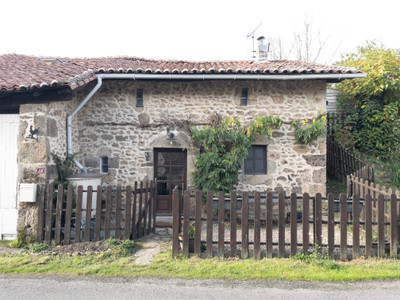 French property for sale in Pressignac, Charente - €69,000 - photo 14