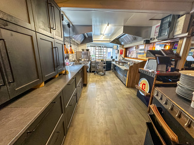 French property for sale in Fermanville, Manche - €183,600 - photo 9