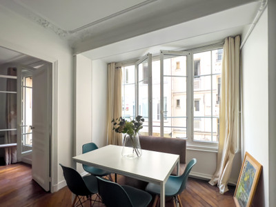 Appartement à vendre à Paris 18e Arrondissement, Paris, Île-de-France, avec Leggett Immobilier
