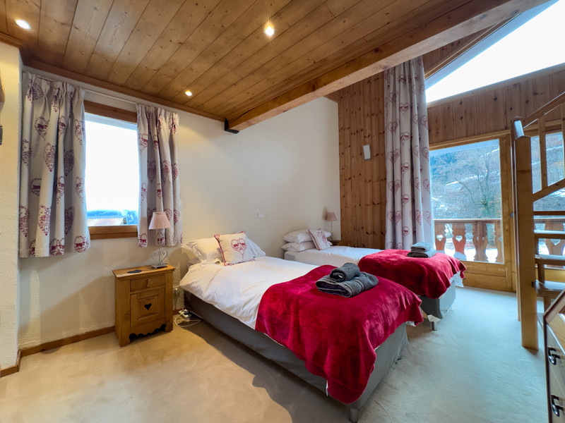 French property for sale in Courchevel, Savoie - €869,500 - photo 5
